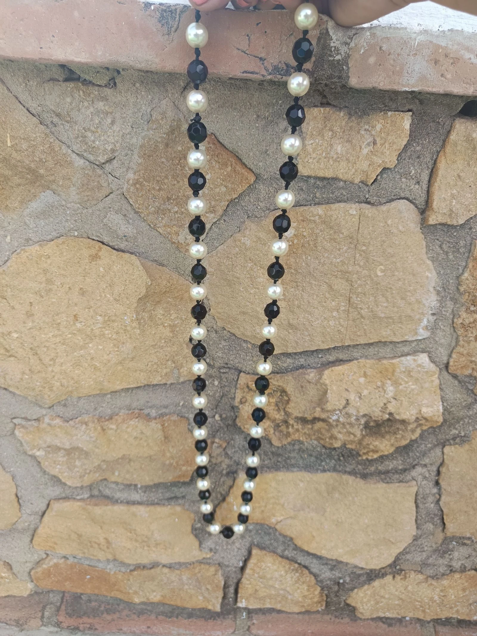 Vintage single strand necklace. Faux pearl. Natural and black color. – photo 8